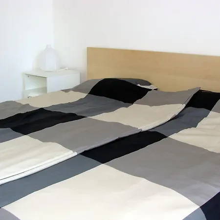 Ikovac Apartment *
