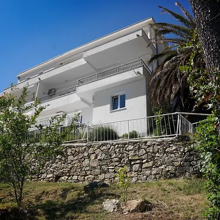 Appartement Ikovac *
