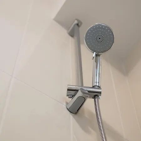شقة Ikovac